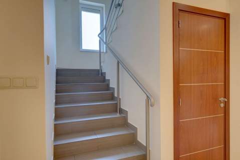 Budynek 274m na sprzedaż - Warszawa Bielany