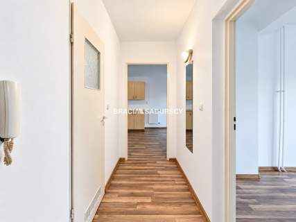 Sprzedam 54 m2, 1. piętro, os. Handlowe, Huta