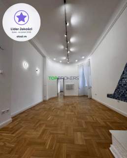 Trzy pokoje bez mebli blisko centrum