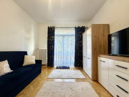 Osobna kuchnia Odświeżone Umeblowane Balkon