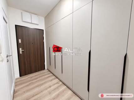 Komfortowy apartament z widokiem na park - 45 m2