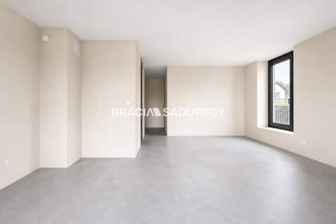 Nowoczesny jasny apartament w otoczeniu zieleni