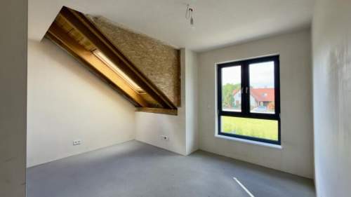 Ponad 60m2 salonu z kuchnią w nowoczenym domu klasy premium
