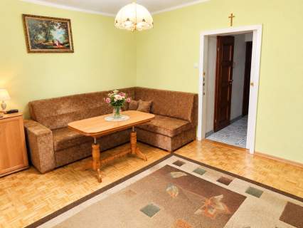 3 pokoje z balkonem i dużą oddzielną kuchnią
