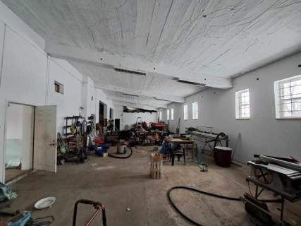Dom z halą okolice Krakowa/Proszowic, 1,19 ha