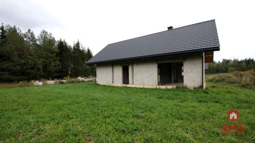 Dom w otoczeniu lasu działka 2400 m