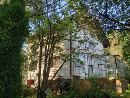 Dom wolnostojący 170m2, 3 kondyg, działka 3030m2, z dużym bu