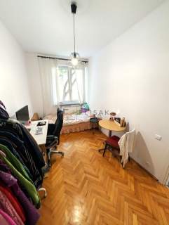 Przestronne mieszkanie parter przy Centrum.
