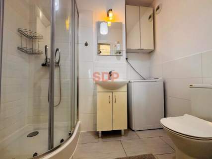 Kawalerka z balkonem. Apartamentowiec