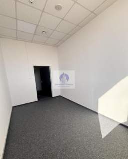 Włochy lokal biurowy 14,30 m2 do wynajęcia
