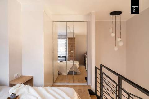 Wykończony apartament z antresolą i balkonem