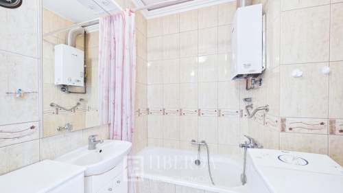 Mieszkanie 4 pokoje, os. Sienkiewicza, 57,60 m2
