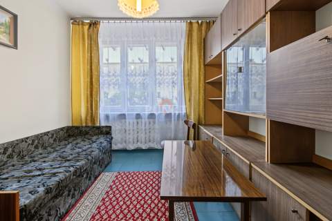    Dwa pokoje   Duży balkon   Zielona okolica   