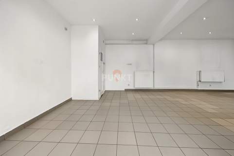 Lokal blisko centrum Witryna