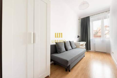 90m2, balkon, kamienica