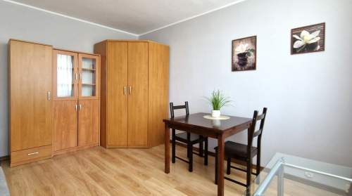 Przytulne 2 pokoje z balkonem, ul. Zgierska 142