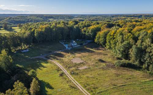 Działka 2650 m z rozpoczętą budową Częstocin
