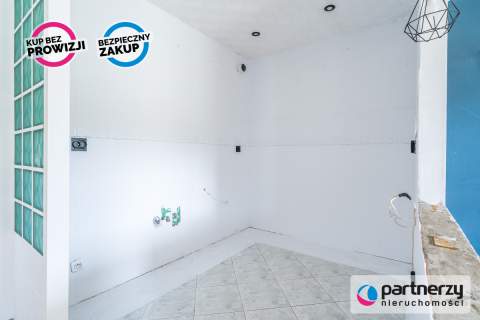Południowe Duży balkon Piwnica 10m2