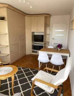 2 pokoje blisko Olivia Business Centre-zwierzęta mile widzia