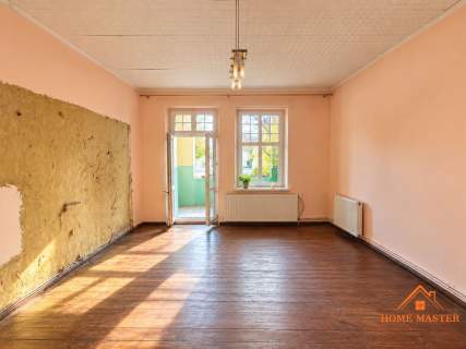 wysoki parter, balkon ,ogrzewanie miejskie, centrum