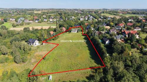 Brzozówka, gm. Zielonki 1,1ha media