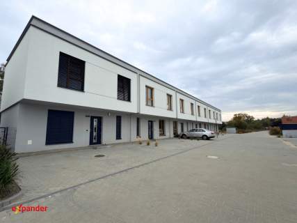 Domy z ogródkiem na Parkitce ul. Małopolska 68 m 90 m