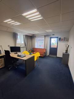 Lokal użytkowy o pow. 48.90m2, Os. Dobrzec