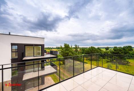 Mieszkanie 2 pokojowe balkon 9m2, 900m od morza
