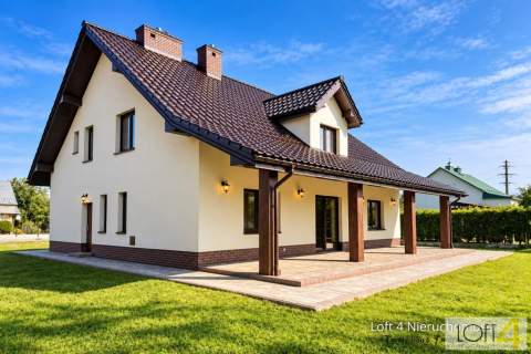 Przestronny, nowy dom dla całej rodziny