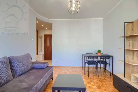 odświeżone, duży balkon, blisko centrum