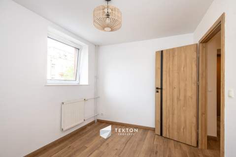 3 pokoje po remoncie z balkonem 62,40 m Poznań