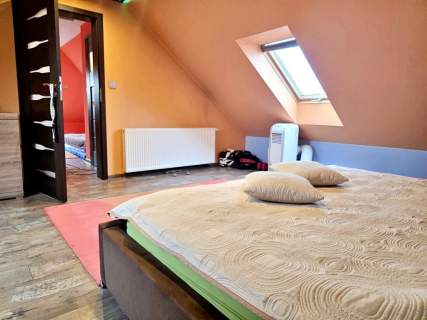 Przy drodze krajowej nr 44