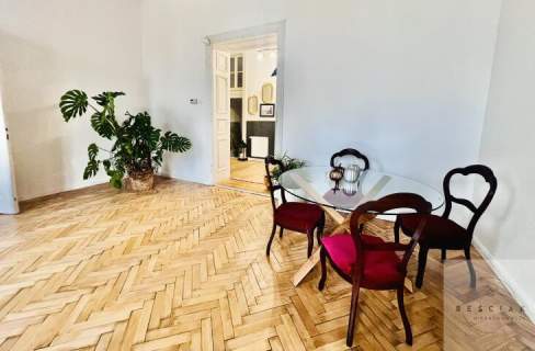 WYJĄTKOWA PRZESTRZEŃ W ZABYTKOWEJ KAMIENICY - UL. BRODZIŃSKIEGO...