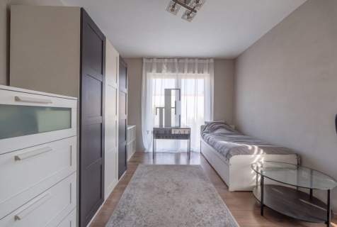 Połowa Bliźniaka Słupno Umeblowana Ogród