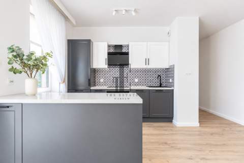 2 pokoje 46 m duży balkon miejsce postojowe