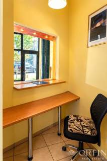 Lokal handlowo-usługowy w centrum Gdyni - 36 m2