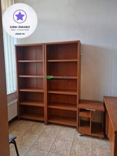 Wygodny lokal usługowy z witryną