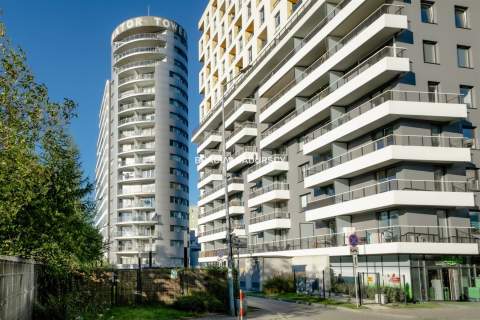 Bronowice Salwator Tower 13 piętro widok balkon