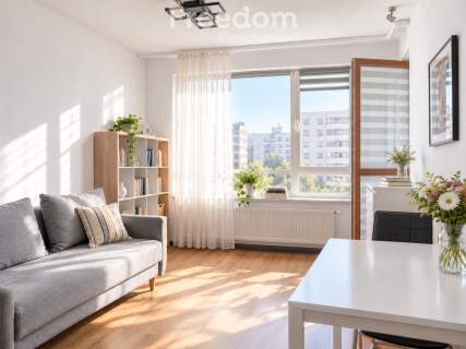 2 pokoje, blisko Centrum, klimatyzacja, balkon, Uniwesytet Medyczny.