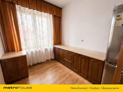Dom 353m w centrum Łomianek lokal 90m