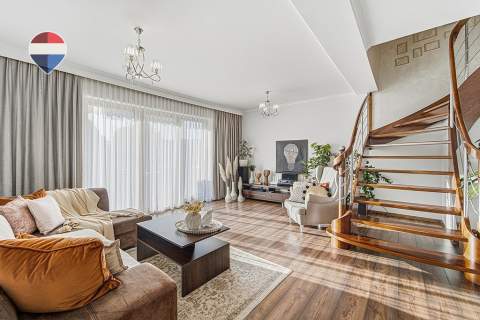 Gotowy dom, z pompą ciepła i fotowoltaiką