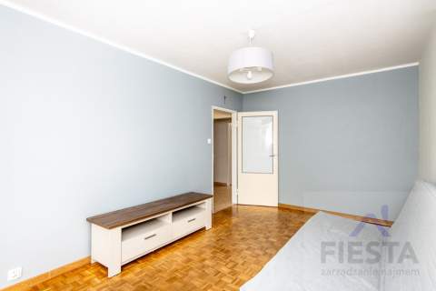 Rataje 3 pokoje balkon piwnica
