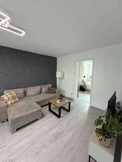 2 pokoje 46 m Generalny remont 1. piętro Balkon