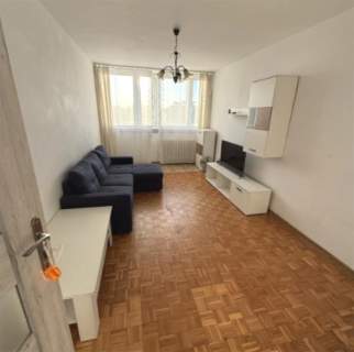 Sołtysowicka/media miejskie/pełen rozkład/balkon