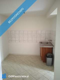 DOM 180m2 3 MIESZKANIA GARAŻ 90m2 GARAŻ30m2