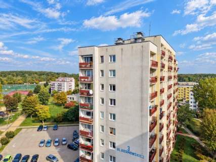 Północ 2 pokoje duży balkon winda po remoncie