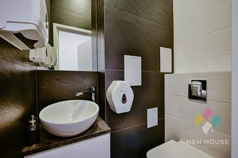 67 m2, centrum, parking, witryna, wysoki standard