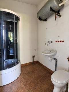 Radomsko 4 pokoje działka 1401 m2 do zamieszkania