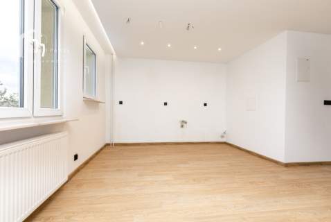 Po remoncie Duży balkon Złote Łany 2 pokoje
