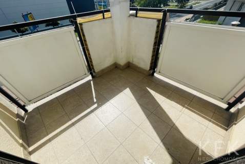 Koniuchy, wysoki parter,blok z cegły, patio